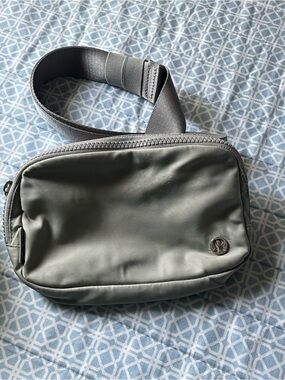 lululemon athletica grey  Crossbody Sling Bag